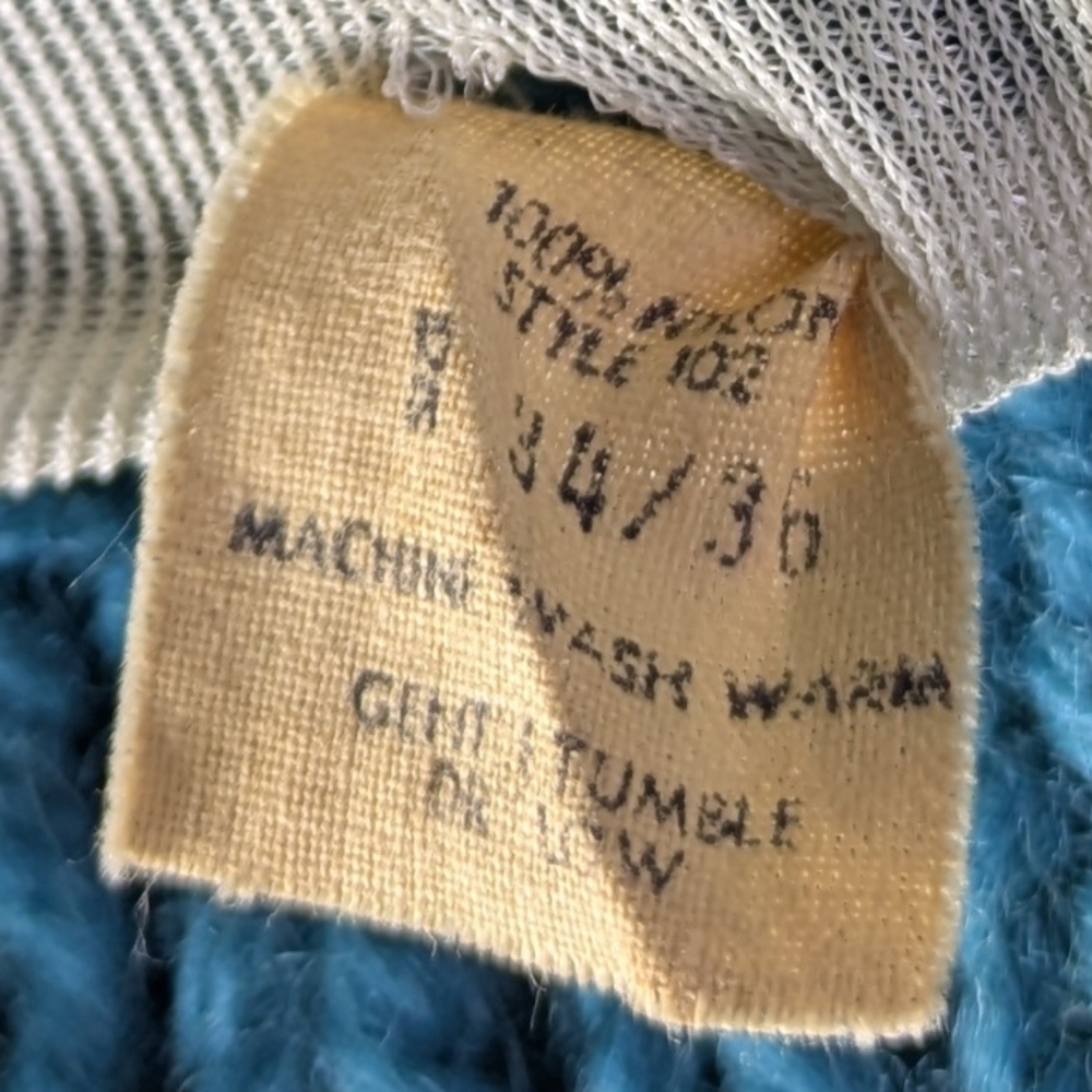 Women's Blue Patterned Cardigan Sweater - Picture 12 of 12